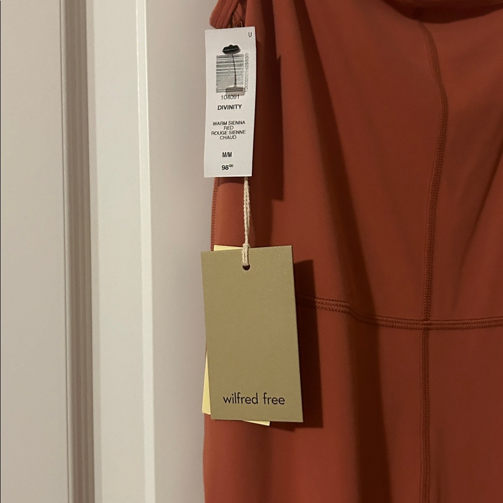 Aritiza - Divinity bodysuit NWT - Picture 3 of 11